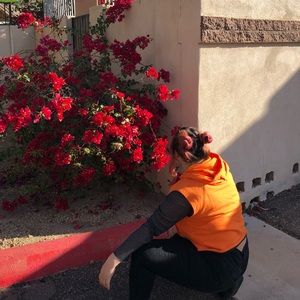 Meet your Posher, Emzy